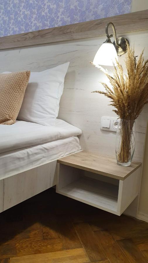 Demar Apart Herzena Lviv Ngoại thất bức ảnh