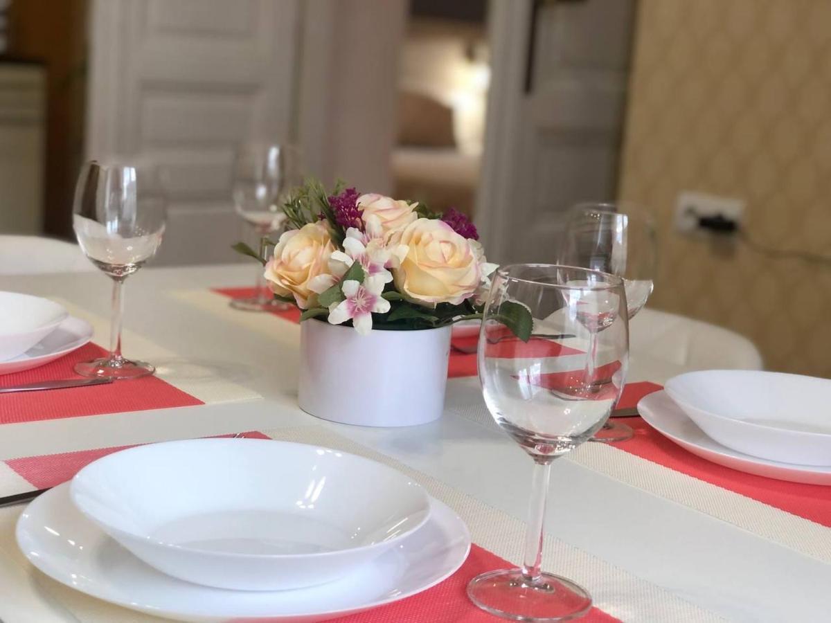 Demar Apart Herzena Lviv Ngoại thất bức ảnh
