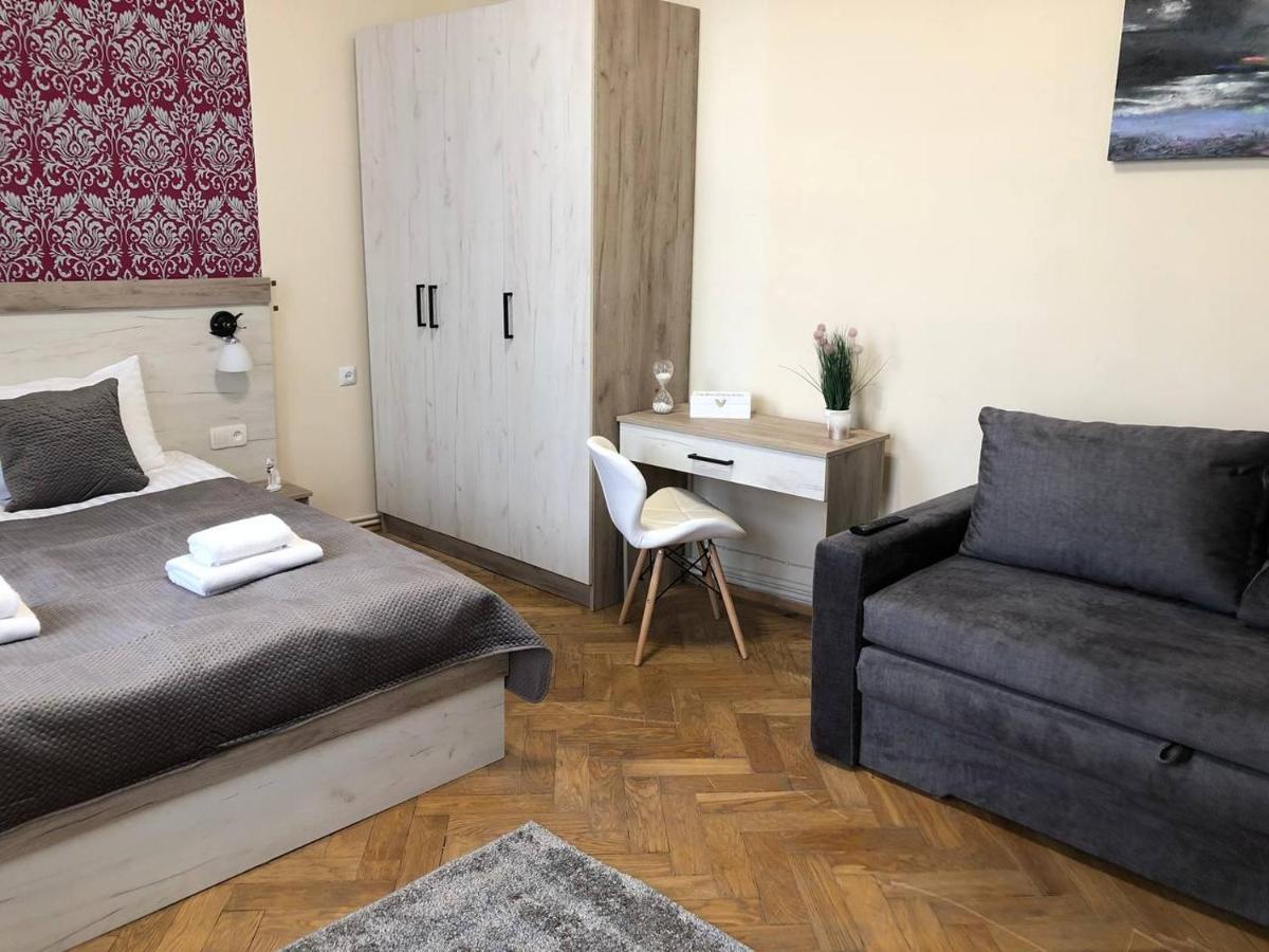 Demar Apart Herzena Lviv Ngoại thất bức ảnh