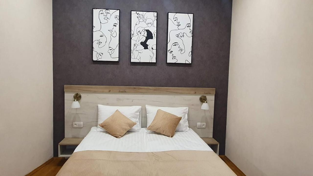 Demar Apart Herzena Lviv Ngoại thất bức ảnh
