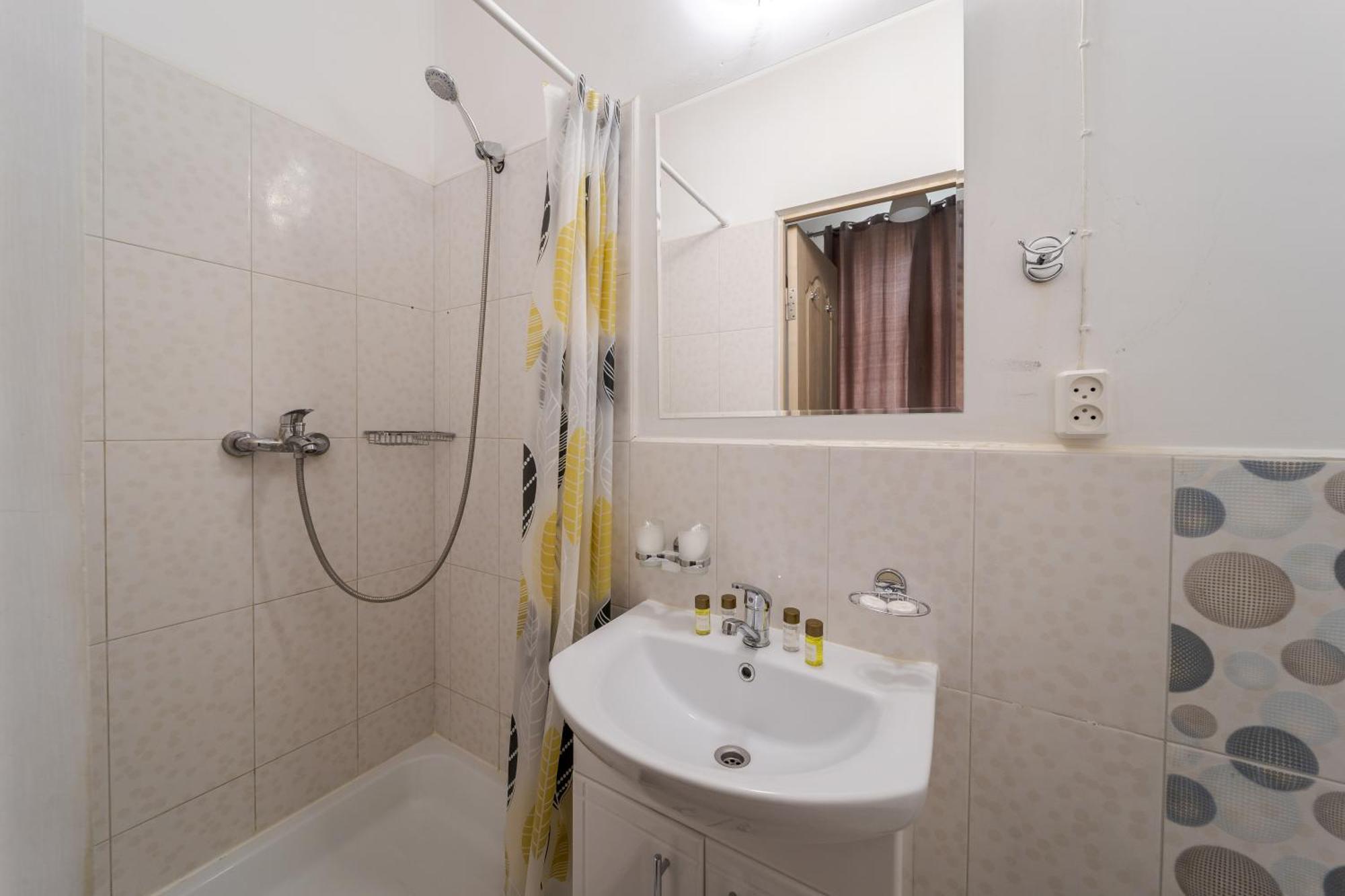Demar Apart Herzena Lviv Ngoại thất bức ảnh